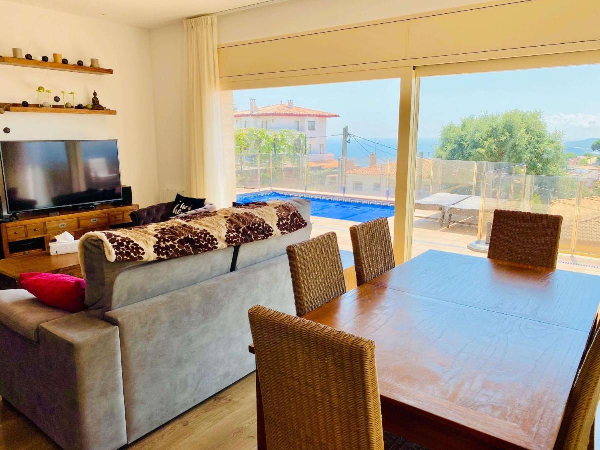 Luxury Villa Investingspain With Sea Views, Pool And Jacuzzi リョレート・デ・マル エクステリア 写真