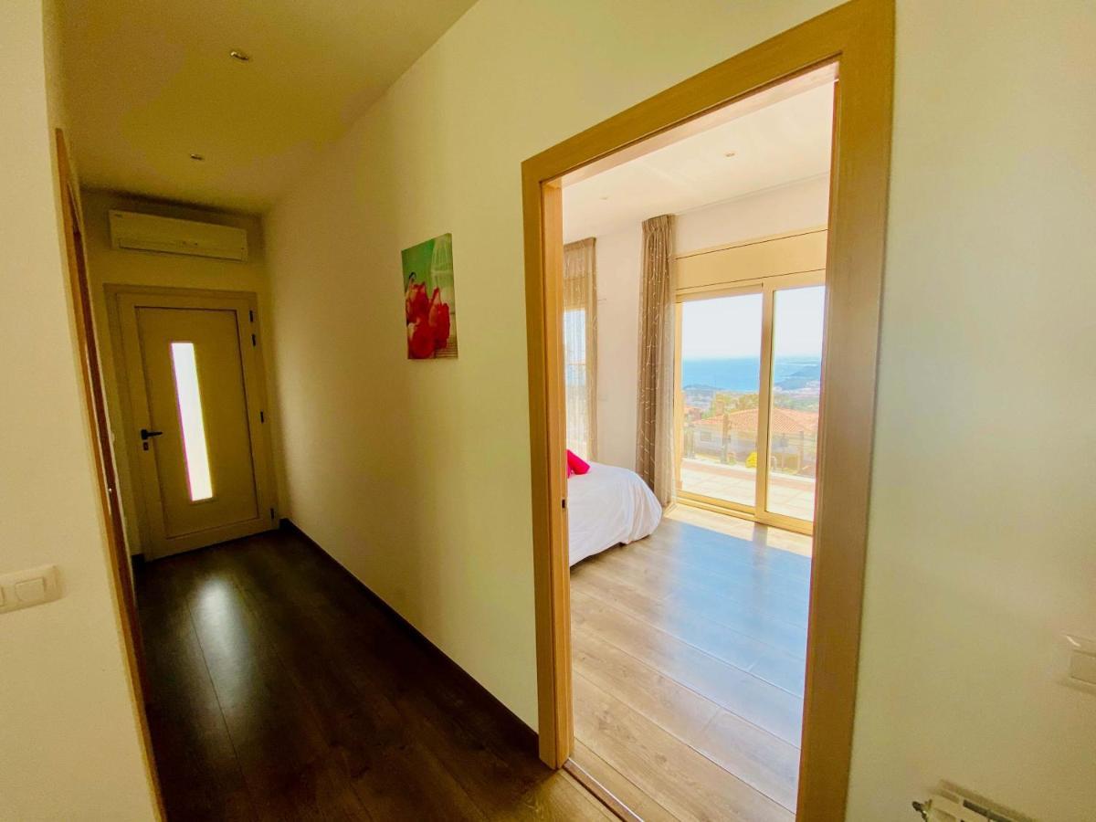 Luxury Villa Investingspain With Sea Views, Pool And Jacuzzi リョレート・デ・マル エクステリア 写真