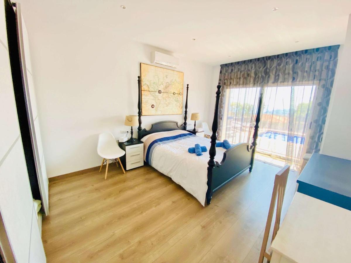 Luxury Villa Investingspain With Sea Views, Pool And Jacuzzi リョレート・デ・マル エクステリア 写真